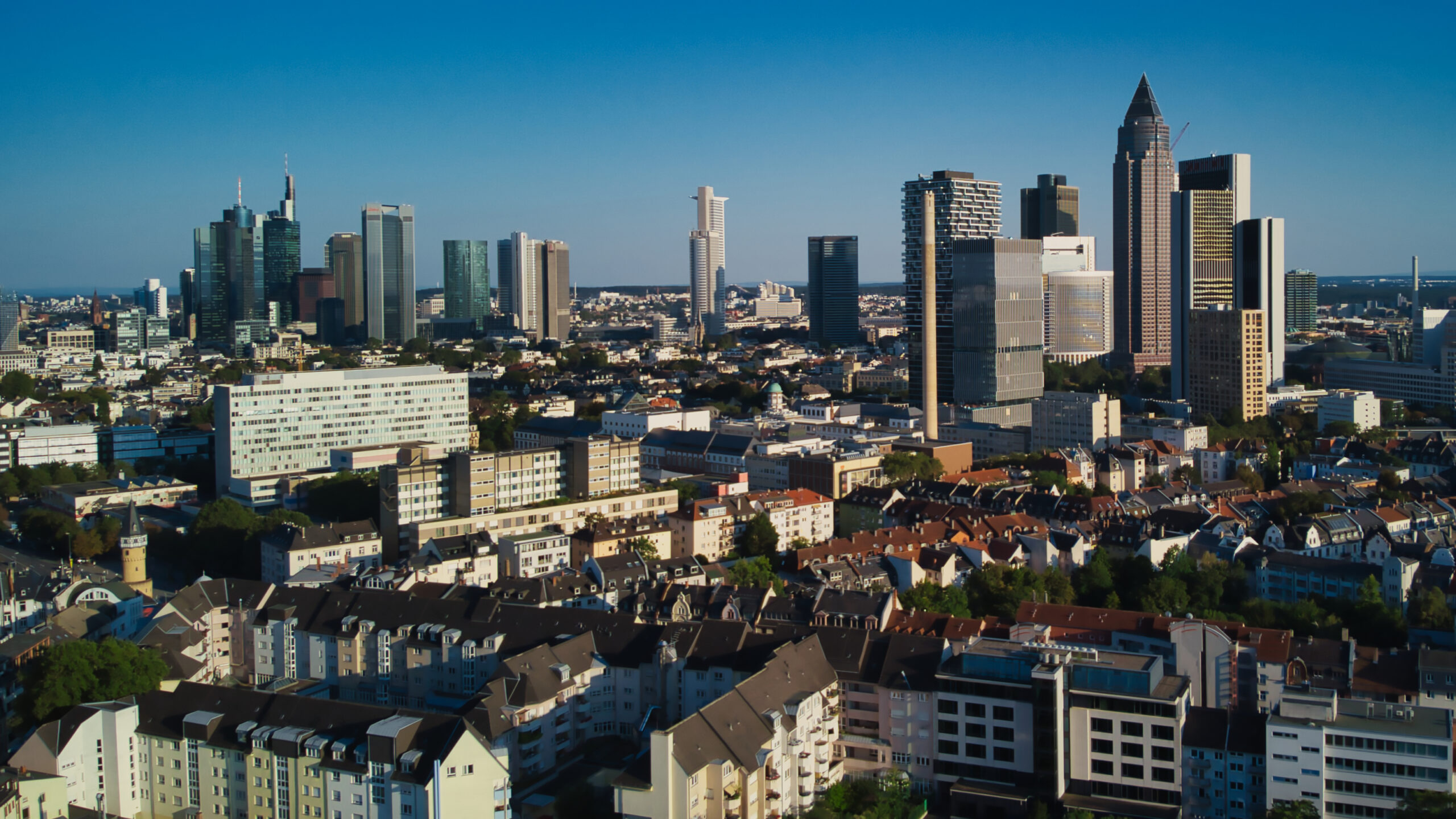 Luftaufnahme des Azubi-Wohnheims Zur Ursel in Frankfurt-Niederursel